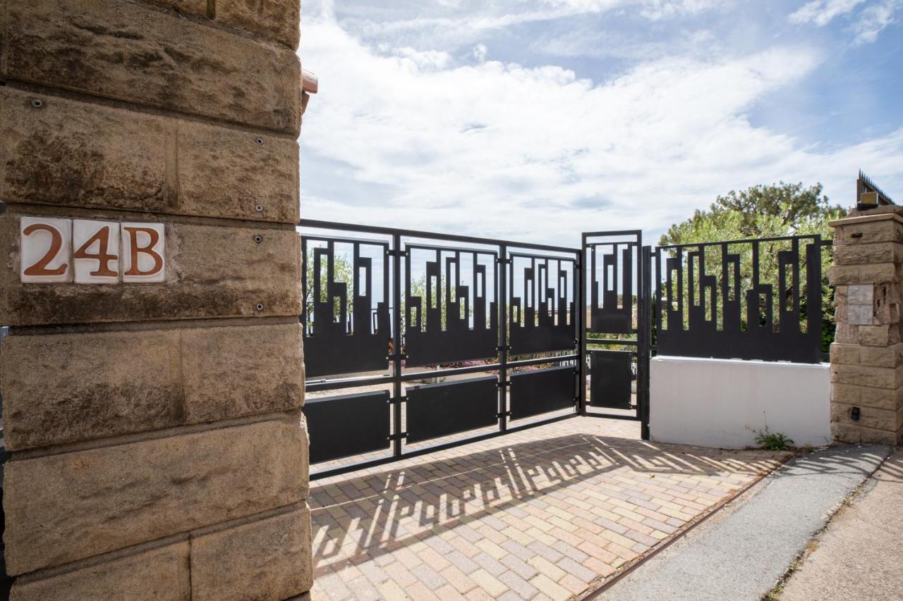 Mont Des Olives - Cap D'ail- App7 Apartment *